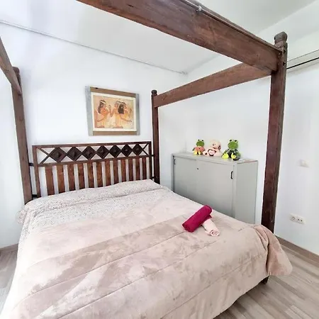 Διαμέρισμα Hideout Of The Pilar Comotucasa *